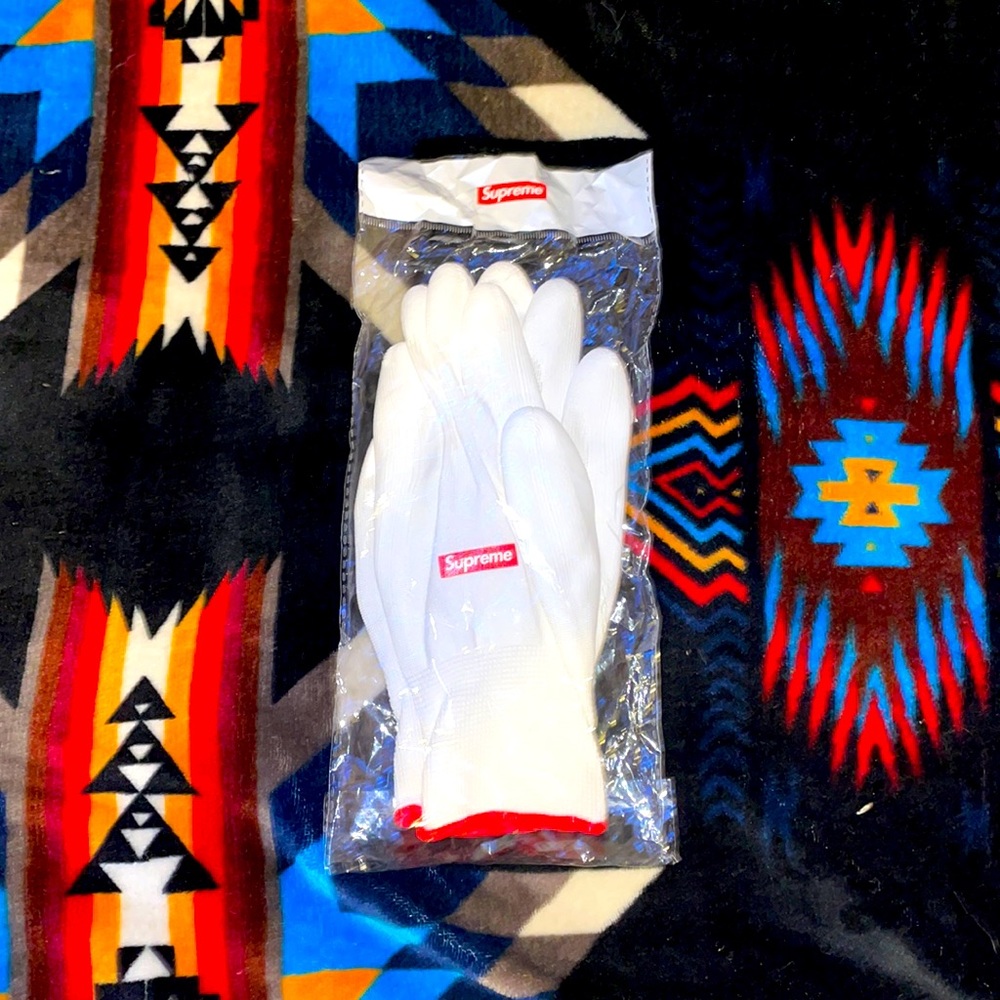 supreme rubber gloves fw20